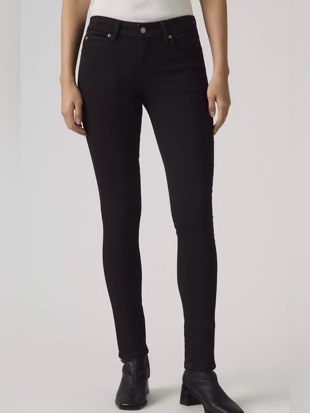 Levi's Black Women's 711 Skinny Jeans